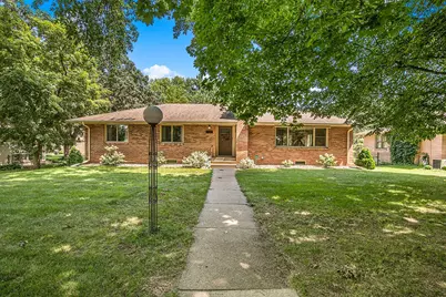 1808 Kilian Boulevard SE, Saint Cloud, MN 56304 - Photo 1