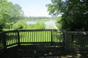 5261 Twin Lake Blvd E, Brooklyn Center, MN 55429 - Photo 8