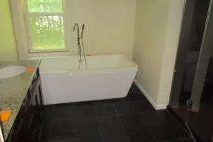 5261 Twin Lake Blvd E, Brooklyn Center, MN 55429 - Photo 20