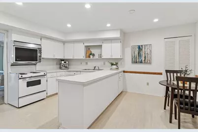 3412 Oak Ridge Road #211, Minnetonka, MN 55305 - Photo 12