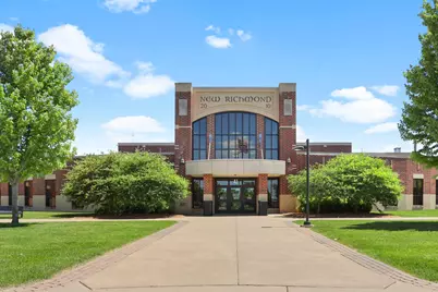 425 W 8th Street #21, New Richmond, WI 54017 - Photo 32