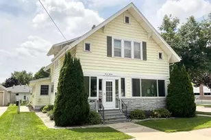 711 8th Ave NW, Austin, MN 55912 - Photo 1