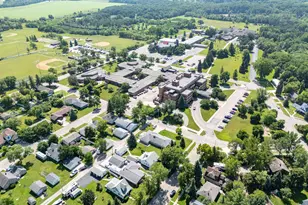 612 Walsh St, Crookston, MN 56716 - Photo 38