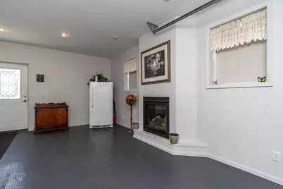 612 Walsh Street, Crookston, MN 56716 - Photo 16