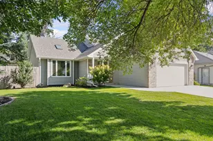 2534 Timberlea Dr, Woodbury, MN 55125 - Photo 1