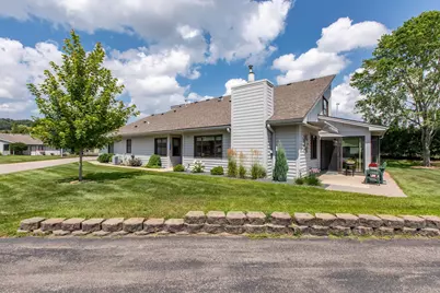 1704 Lakeview Drive SW, Rochester, MN 55902 - Photo 1