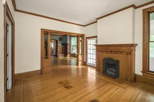 565 Holly Ave, Saint Paul, MN 55102 - Photo 8