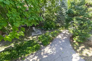 565 Holly Ave, Saint Paul, MN 55102 - Photo 54