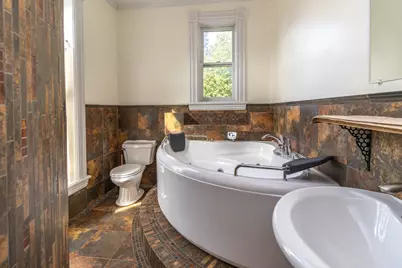 565 Holly Avenue, Saint Paul, MN 55102 - Photo 34