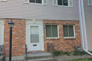 1476 Goodwin Ave N, Oakdale, MN 55128 - Photo 1