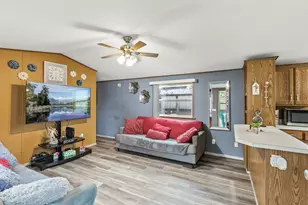 2401 Bison Dr, Maplewood, MN 55119 - Photo 6