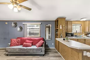 2401 Bison Dr, Maplewood, MN 55119 - Photo 12