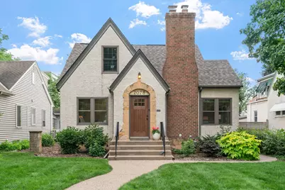 2078 Highland Parkway, Saint Paul, MN 55116 - Photo 1