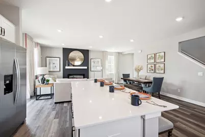 17042 Draper Way, Lakeville, MN 55044 - Photo 4