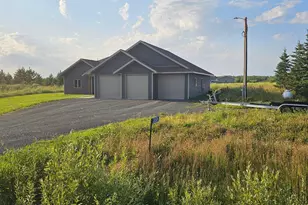 2158 Fighting Sioux Loop NW, Baudette, MN 56623 - Photo 4