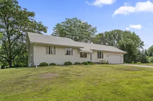 7996 Corey Path, Inver Grove Heights, MN 55076 - Photo 2