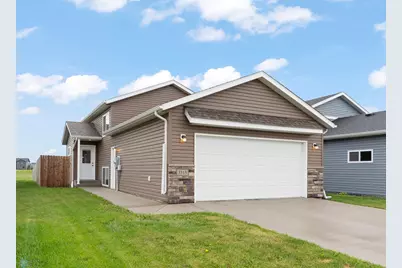 3315 Maple Leaf Loop S, Fargo, ND 58104 - Photo 1