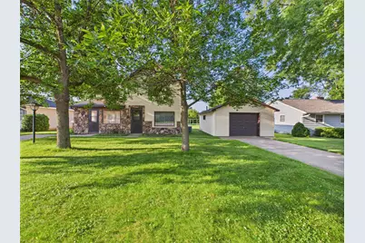 412 1st Street SW, Melrose, MN 56352 - Photo 1