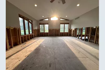 921 Lillian Street, Waterville, MN 56096 - Photo 4