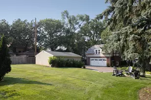 2740 W Lake of the Isles Pkwy, Minneapolis, MN 55416 - Photo 50