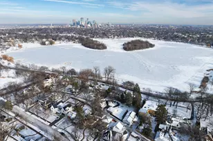 2740 W Lake of the Isles Pkwy, Minneapolis, MN 55416 - Photo 2