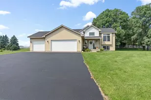 1200 Independence Ct, Sartell, MN 56377 - Photo 1