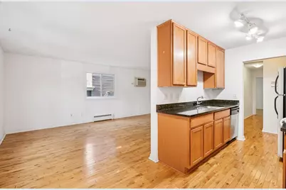 2706 Humboldt Avenue S #202, Minneapolis, MN 55408 - Photo 6