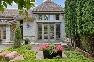 16127 Crosby Cove Rd, Wayzata, MN 55391 - Photo 4