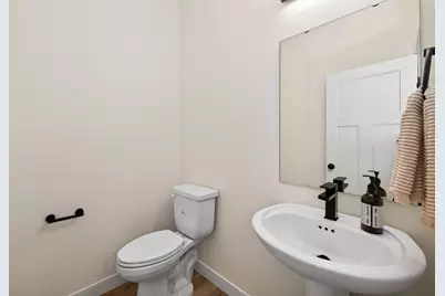 5879 41 Street S, Fargo, ND 58104 - Photo 8
