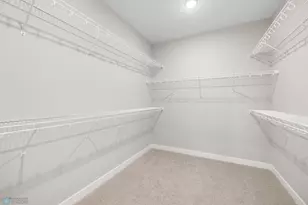 5879 41st St S, Fargo, ND 58104 - Photo 10