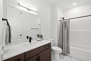 5885 41st St S, Fargo, ND 58104 - Photo 18