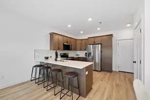 5885 41st St S, Fargo, ND 58104 - Photo 6