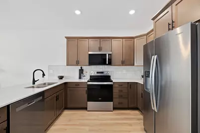 5885 41 Street S, Fargo, ND 58104 - Photo 8