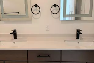 5881 41st St S, Fargo, ND 58104 - Photo 8