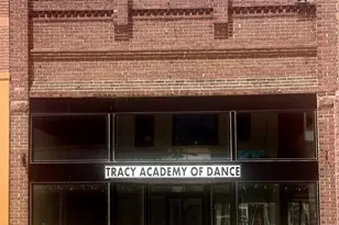 181 3rd St, Tracy, MN 56175 - Photo 1