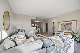 207 5th Ave SW, Rochester, MN 55902 - Photo 8