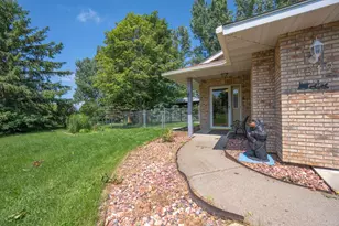 1812 Wooden Shoe Ct, Baldwin, WI 54002 - Photo 2