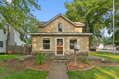 201 8th Avenue S, Princeton, MN 55371 - Photo 1