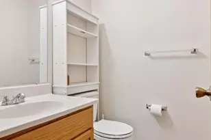 1252 Trailwood S, Hopkins, MN 55343 - Photo 12