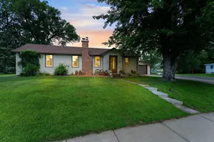 326 4th Ave NE, Cambridge, MN 55008 - Photo 1