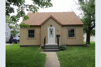 220 6th Avenue, Granite Falls, MN 56241 - Photo 1