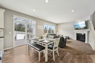 15244 Edgewood Ave, Savage, MN 55378 - Photo 10