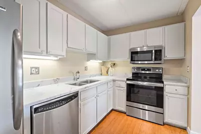 10411 Cedar Lake Road #413, Minnetonka, MN 55305 - Photo 1