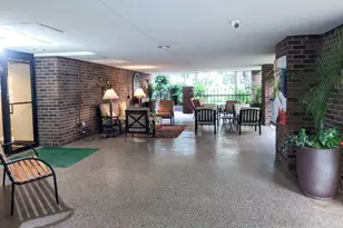 1235 Yale Pl, Minneapolis, MN 55403 - Photo 30