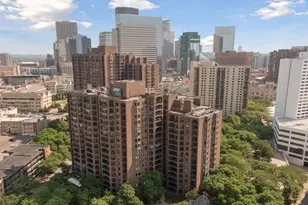 1235 Yale Pl, Minneapolis, MN 55403 - Photo 48