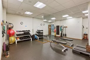 1235 Yale Pl, Minneapolis, MN 55403 - Photo 20