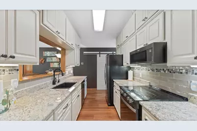 2703 Le Homme Dieu View NE, Alexandria, MN 56308 - Photo 26