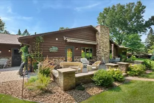 2703 Le Homme Dieu View NE, Alexandria, MN 56308 - Photo 2