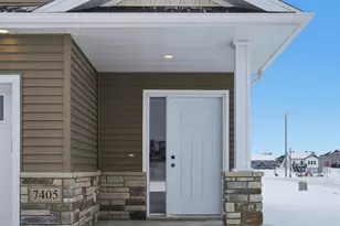 7405 Claire Dr S, Fargo, ND 58104 - Photo 4