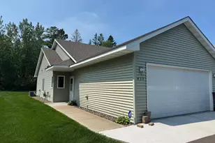 435 Maplewood Ct, Isle, MN 56342 - Photo 2